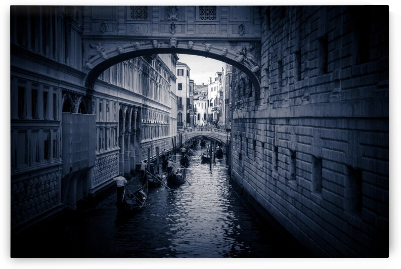 Pont de Venise by Fabien Dormoy